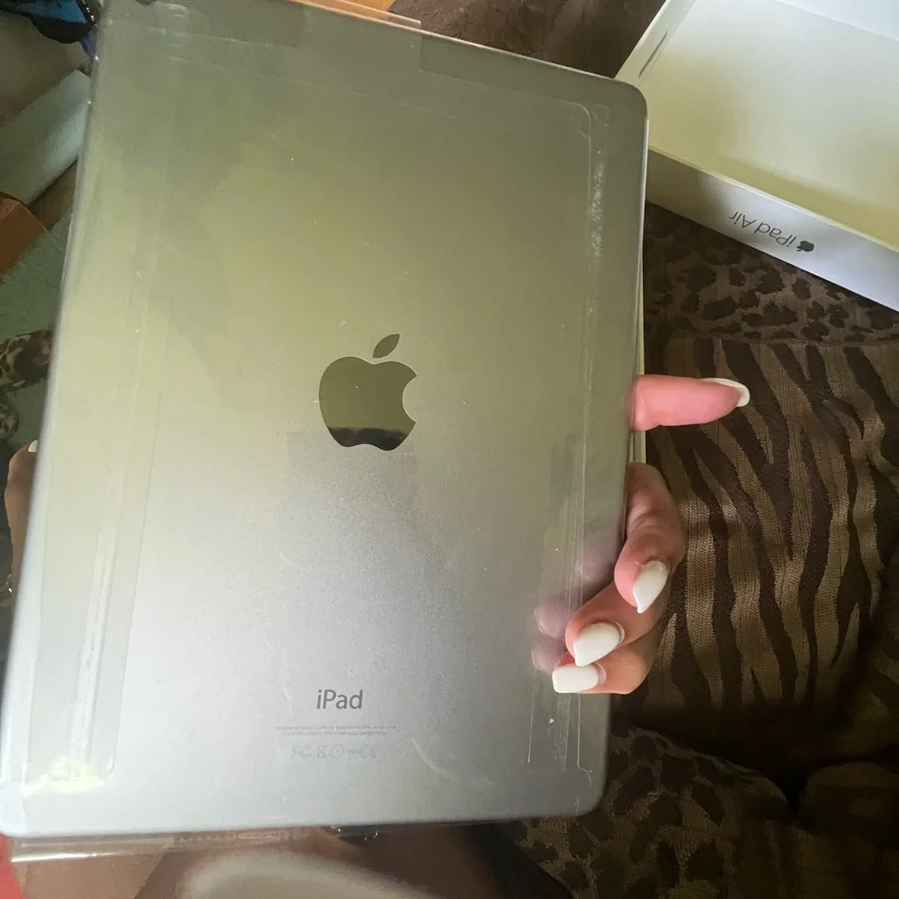 iPad Air 2 (2014) space gray